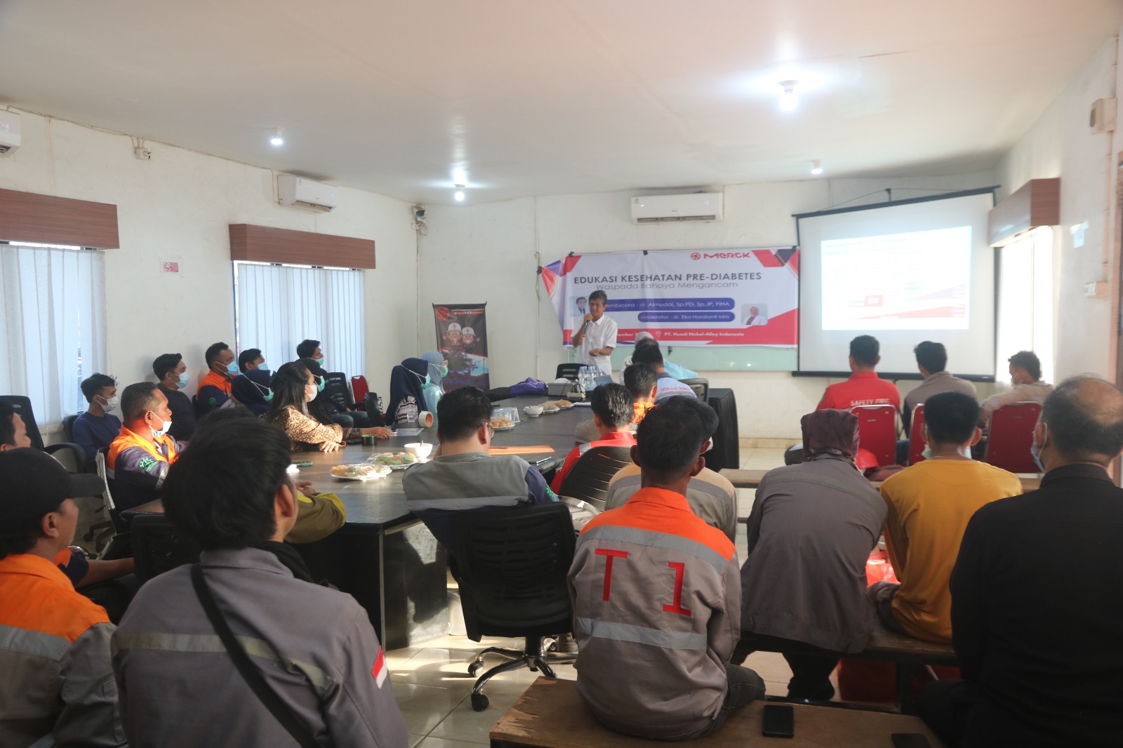 Klinik Huadi Group Gencarkan Edukasi Bahaya Pra-Diabetes bagi Pekerja Klinik Huadi Group Gencarkan Edukasi Bahaya Pra-Diabetes bagi Pekerja